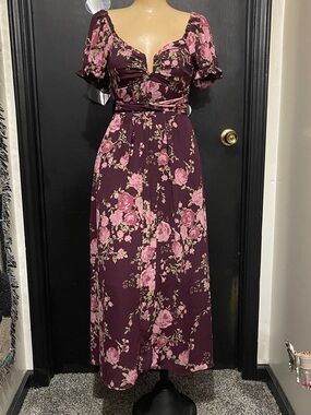 Crystal Sky Floral Puff-Sleeve Maxi Dress - Pink on Plum (XS)